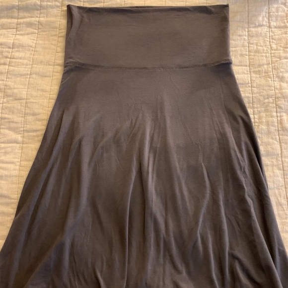 ✨3 for $25✨ Old Navy soft skirt - Picture 1 of 4